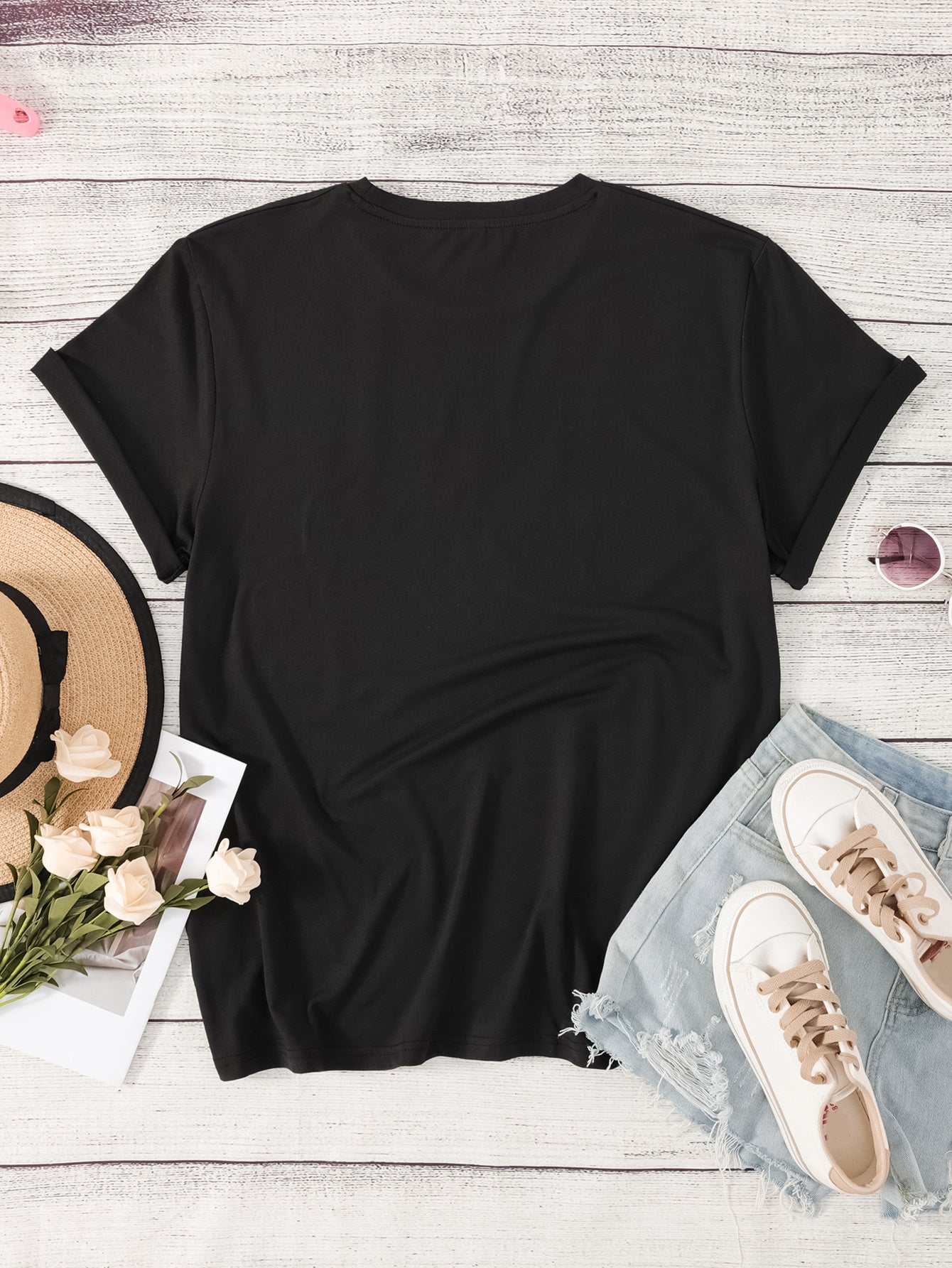 Women's Anime Print T-Shirt - Casual Crew Neck Tee
