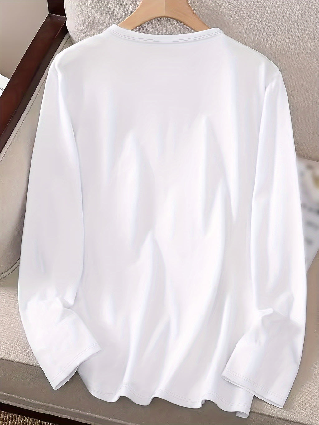 Women's Cartoon Cat Graphic Tee - Long Sleeve Crew Neck